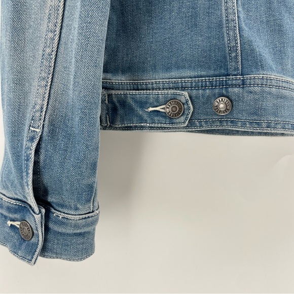 Harley Davidson Women’s Jean Jacket Blue Denim Winged Logo Patch M - Picture 7 of 9